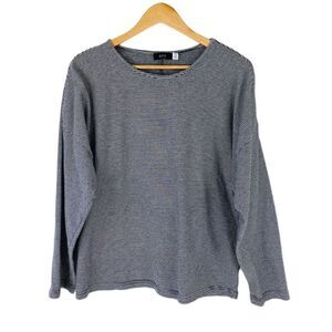 BDG Urban Outfitters navy stripe top medium